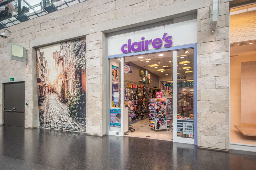 Claires